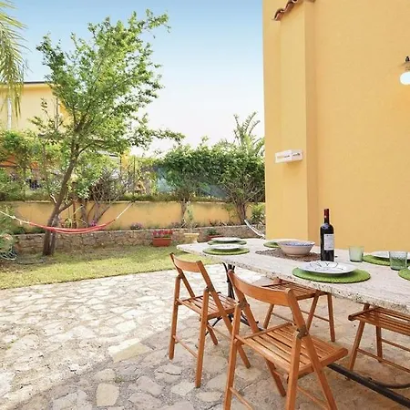 Aran Villa *