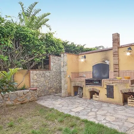 Aran Villa Mandra Capreria