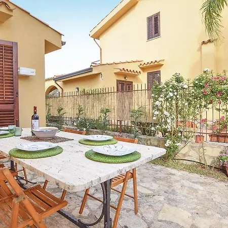 Aran Villa